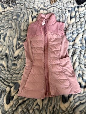 Lululemon down vest size 2